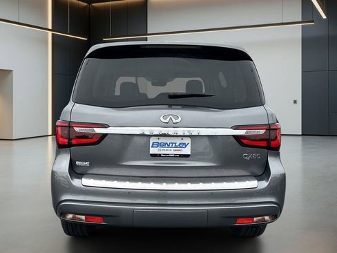 Used 2018 INFINITI QX80 2WD w/ Driver Assistance Package image 4
