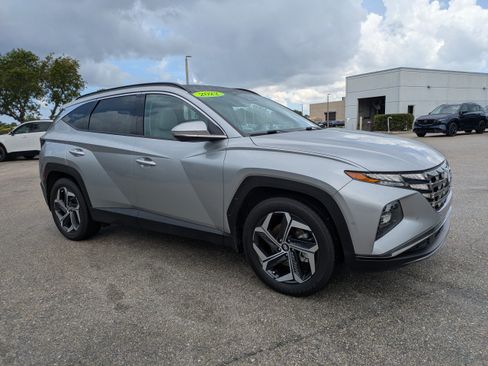 Used 2022 Hyundai Tucson Limited FWD image 1