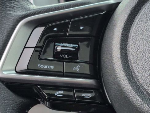 Used 2018 Subaru Outback 2.5i Limited image 23