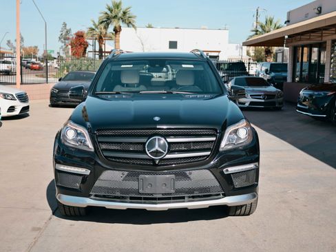Used 2015 Mercedes-Benz GL 63 AMG 4MATIC w/ Accessory Chrome Package image 2
