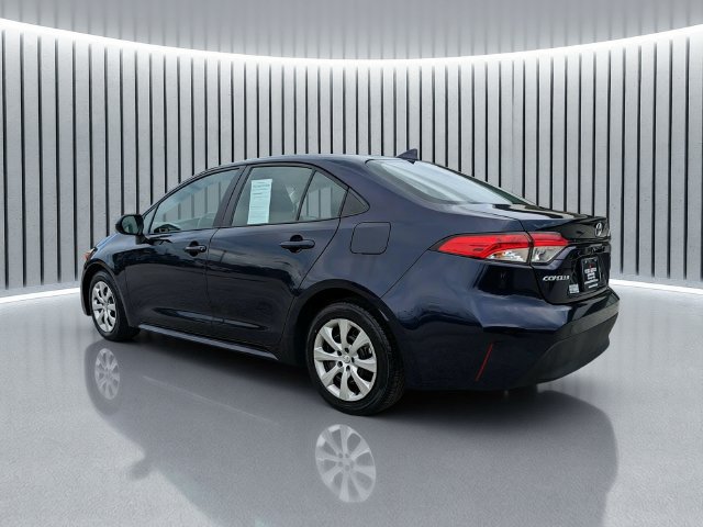 Used 2025 Toyota Corolla LE FWD image 6