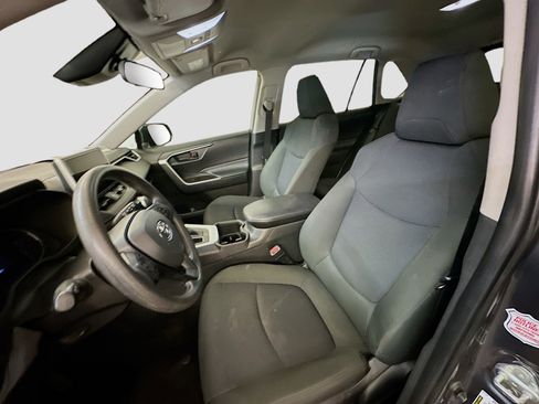 Used 2024 Toyota RAV4 LE image 13