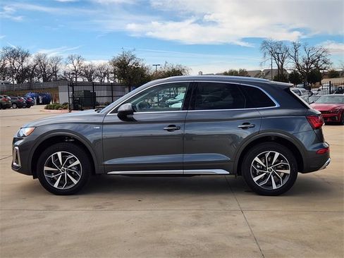 Used 2023 Audi Q5 2.0T Premium Plus w/ Premium Plus Package image 4