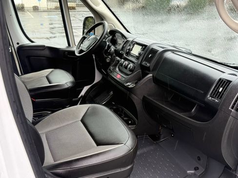 Used 2020 RAM ProMaster 2500 image 13