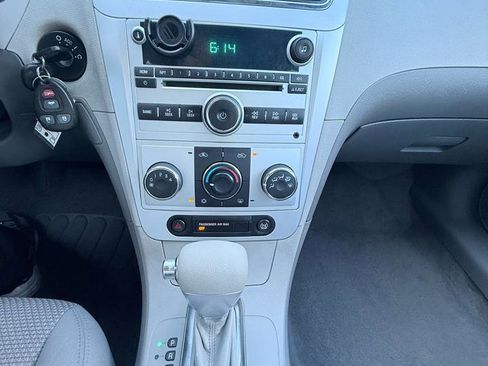 Used 2008 Chevrolet Malibu LS w/ HVV6 Engine Package FWD image 25