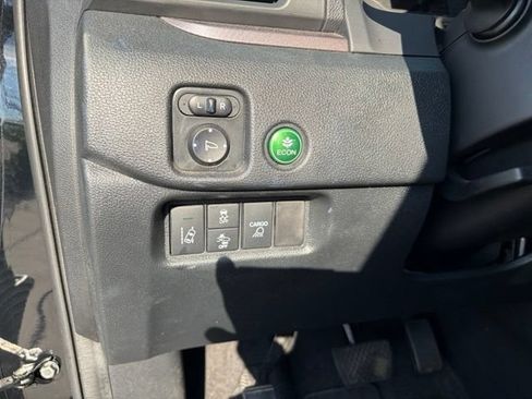 Used 2023 Honda Ridgeline Sport image 29