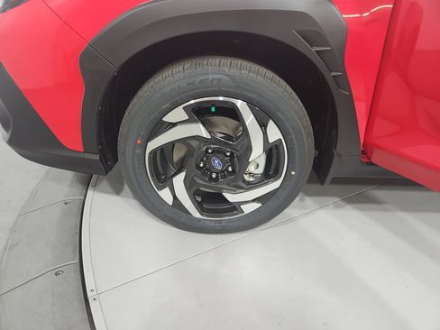 New 2026 Subaru Crosstrek 2.5i Limited w/ Crosstrek Mirror Package image 28