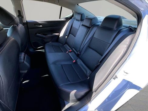 Used 2023 Nissan Altima 2.5 SR image 19