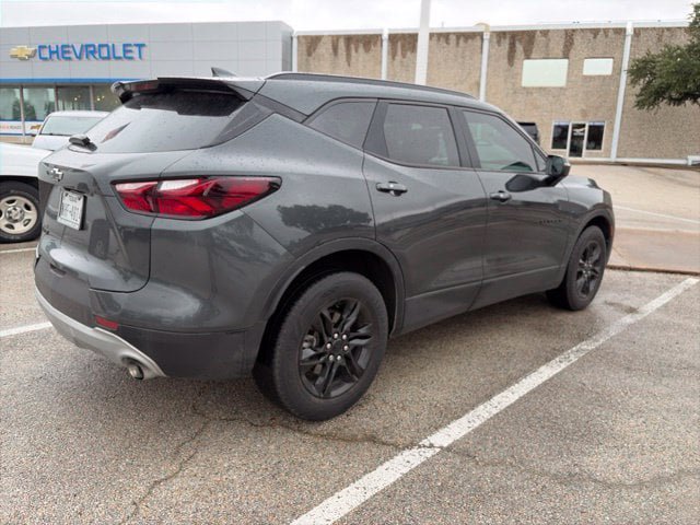 Used 2019 Chevrolet Blazer LT FWD image 3