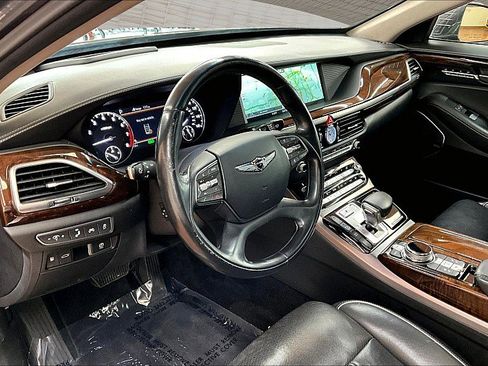 Used 2019 Genesis G90 5.0 Ultimate RWD image 11