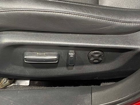 Used 2019 Honda Accord Sport image 17