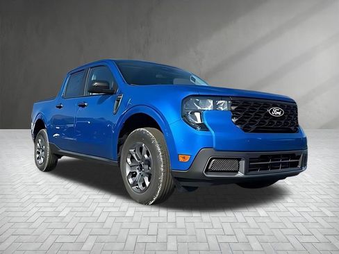 New 2025 Ford Maverick XLT w/ 4K Tow Package AWD/4WD image 1