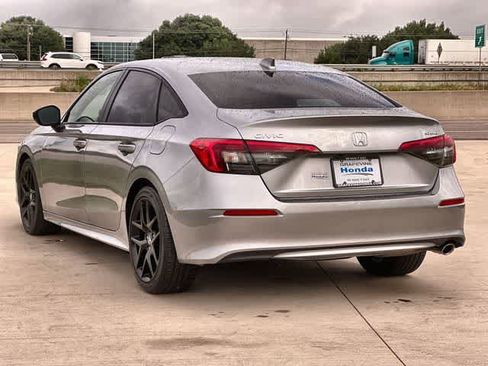 Used 2024 Honda Civic Sport image 5