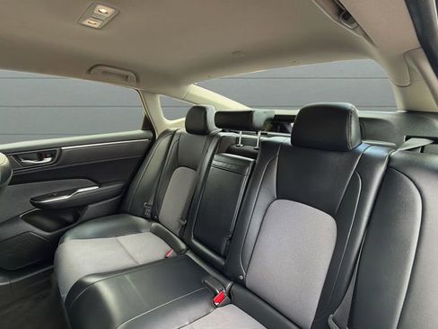 Used 2020 Honda Clarity Plug-In Hybrid image 25