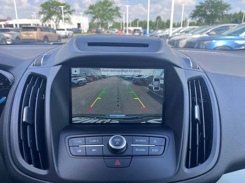 Used 2018 Ford Escape SEL FWD image 14
