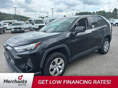 Used 2024 Toyota RAV4 LE AWD/4WD image 3