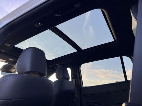 New 2026 Jeep Cherokee Limited image 43