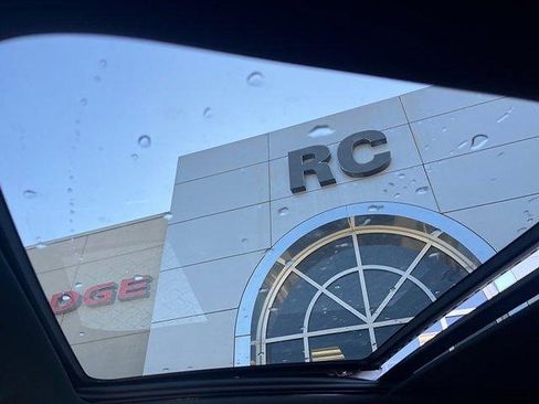 New 2025 Jeep Grand Cherokee L Overland image 29