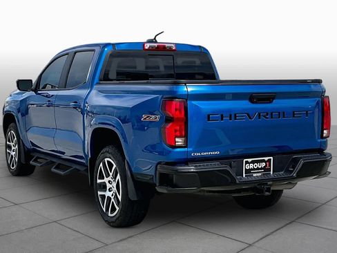 Used 2023 Chevrolet Colorado Z71 w/ Z71 Convenience Package 2 AWD/4WD image 12