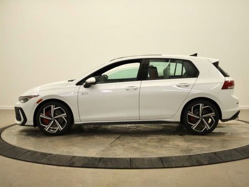 New 2026 Volkswagen GTI SE image 6