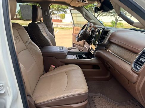 Used 2019 RAM 3500 Limited AWD/4WD image 28