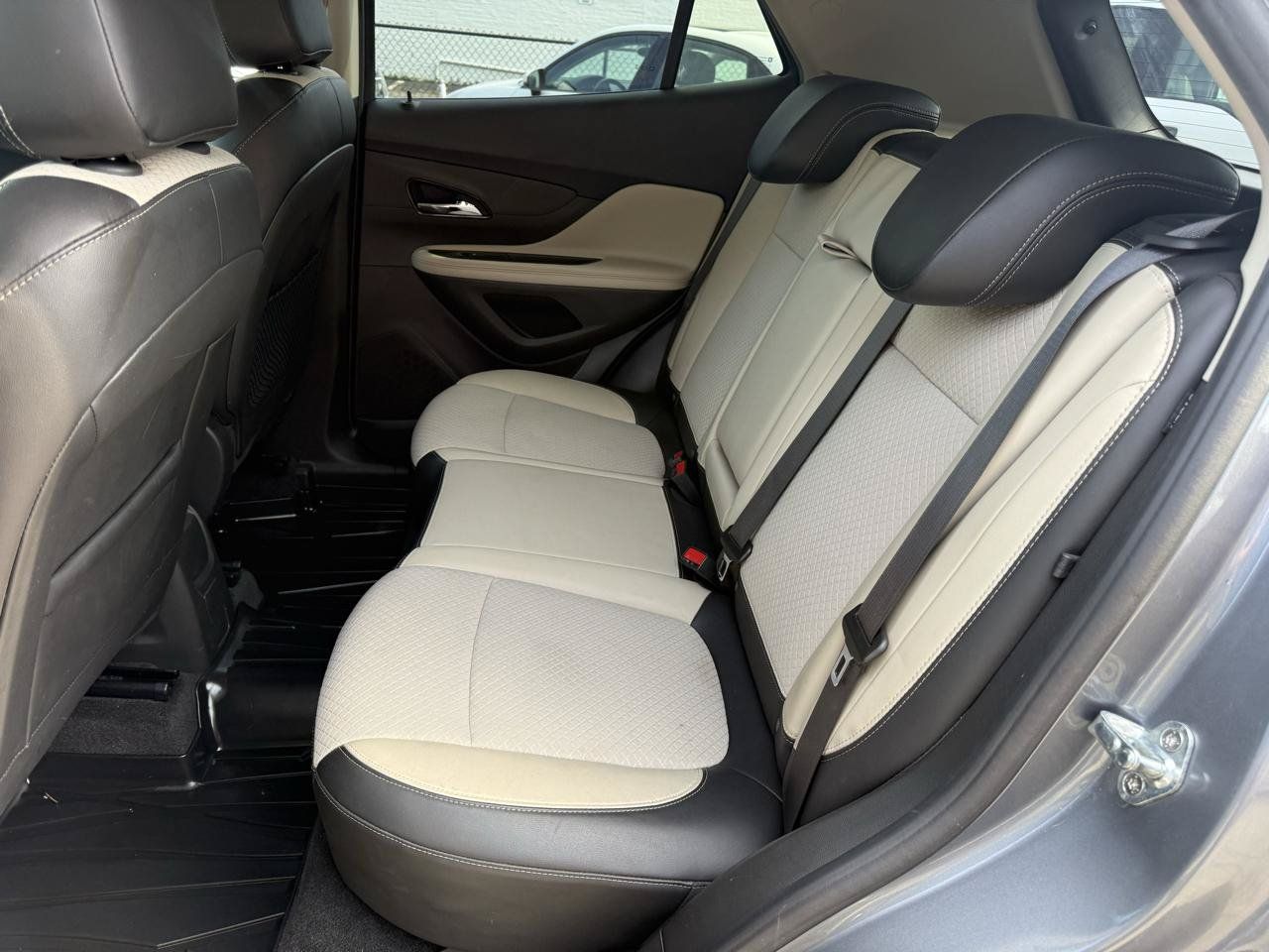 Used 2019 Buick Encore Preferred AWD/4WD image 16