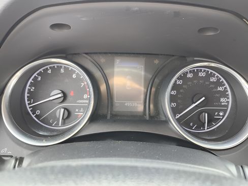 Used 2020 Toyota Camry LE image 20