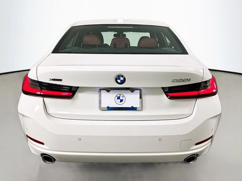 Used 2026 BMW 330i xDrive Sedan w/ Convenience Package AWD/4WD image 6
