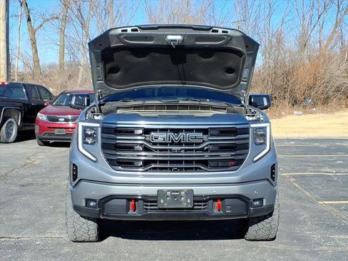 Used 2024 GMC Sierra 1500 AT4 w/ Technology Package image 32