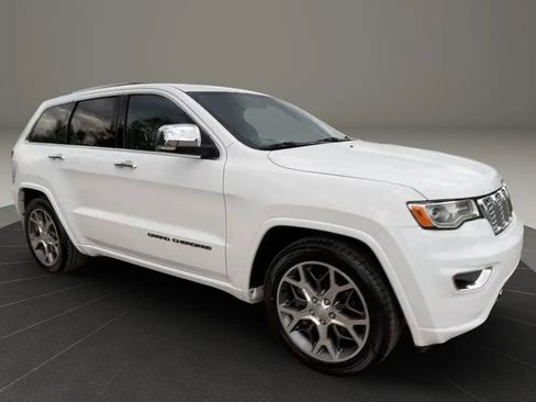 Used 2021 Jeep Grand Cherokee Overland AWD/4WD image 6