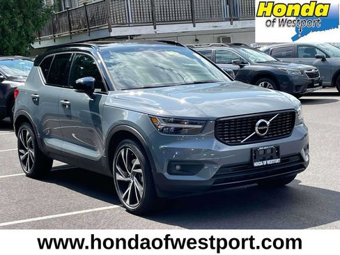 Used 2021 Volvo XC40 T5 R-Design w/ Protection Package Premier AWD/4WD image 1