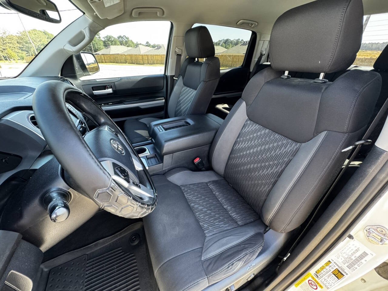 Used 2019 Toyota Tundra SR5 w/ SR5 Upgrade Package AWD/4WD image 9