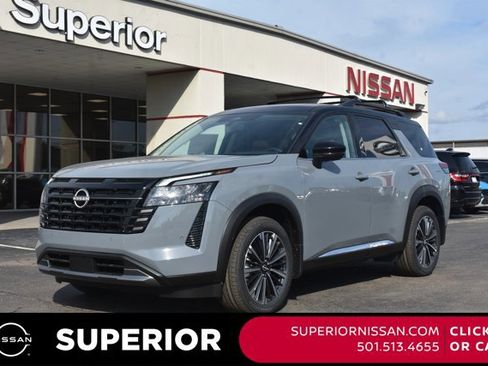 New 2026 Nissan Pathfinder Platinum image 1