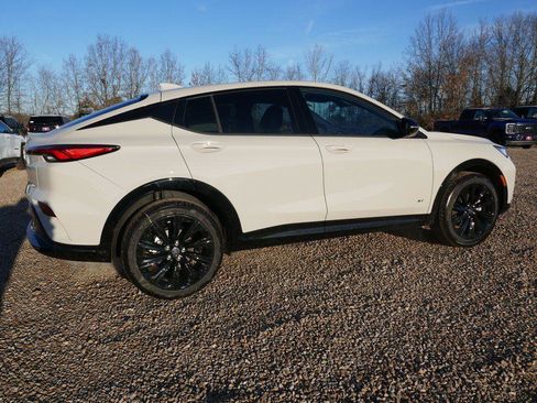 New 2026 Buick Envista Sport Touring w/ Studio Series image 2