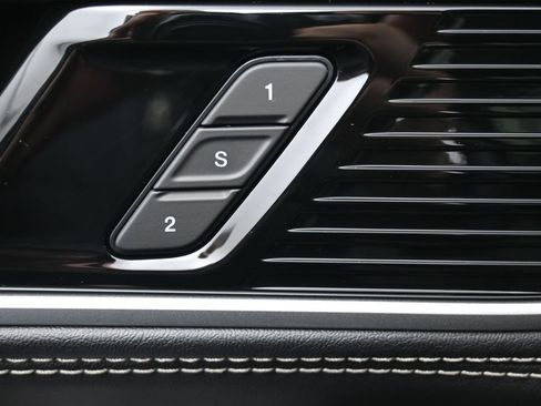 New 2026 Jeep Grand Wagoneer 4WD image 21