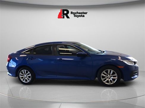 Used 2017 Honda Civic LX image 2