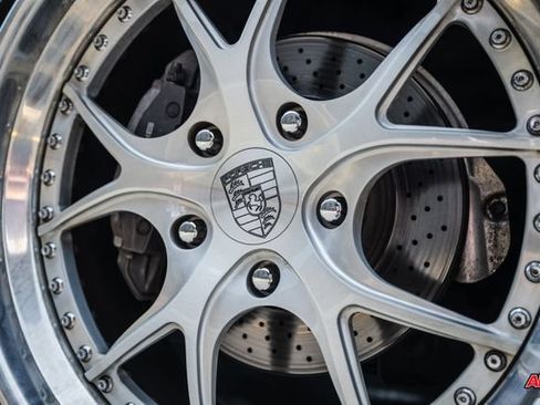 Used 2007 Porsche Cayman RWD image 3
