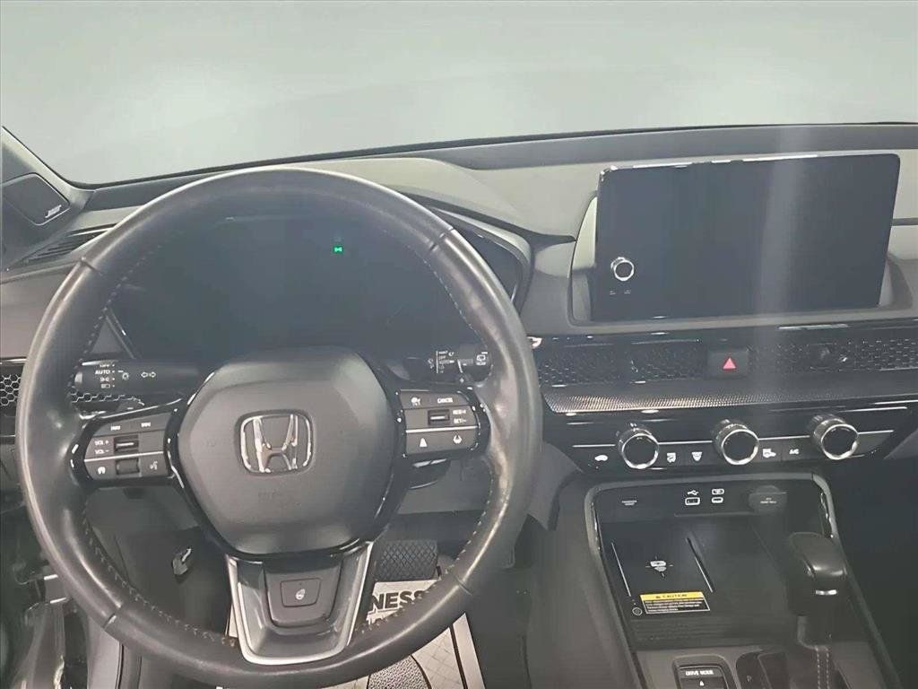 Used 2024 Honda CR-V Sport Touring image 9