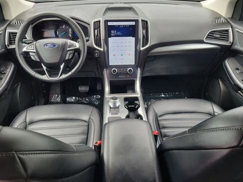 Certified 2022 Ford Edge SEL w/ Convenience Package AWD/4WD image 13