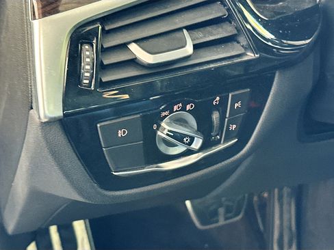Used 2018 BMW 540i image 10