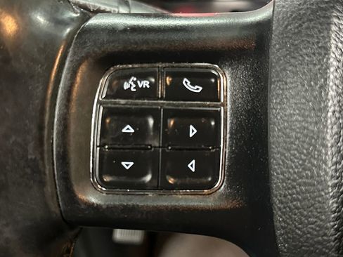 Used 2016 RAM 1500 Outdoorsman image 31