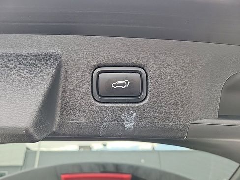 Used 2021 Kia Telluride SX w/ SX Prestige Package image 16