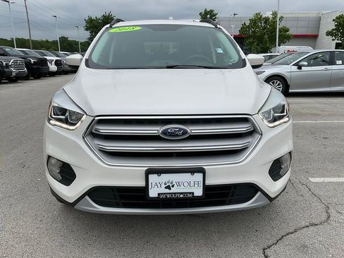 Used 2018 Ford Escape SEL AWD/4WD image 2