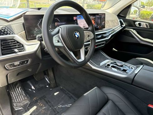 Used 2023 BMW X7 xDrive40i w/ Premium Package AWD/4WD image 24