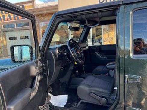 Used 2011 Jeep Wrangler Unlimited Sport image 6