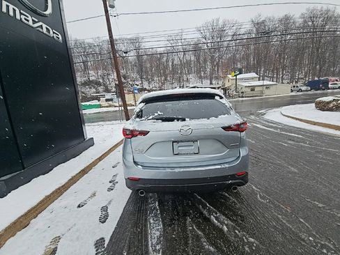 Used 2023 MAZDA CX-5 AWD 2.5 S w/ Premium Package image 6