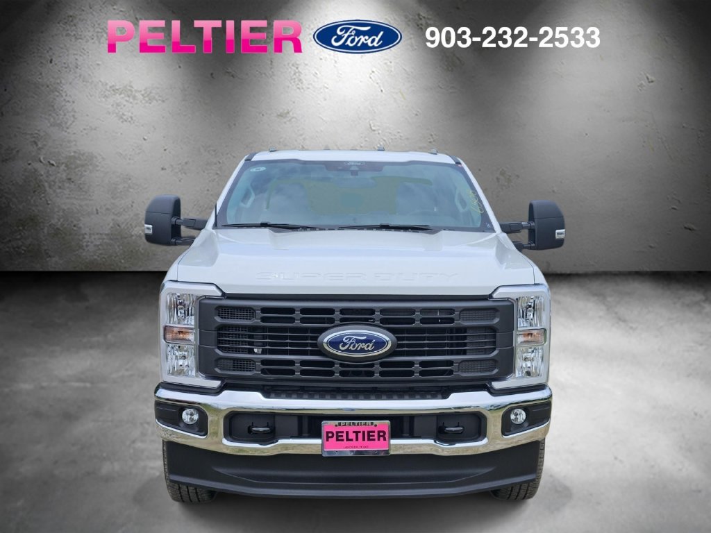 New 2026 Ford F250 XL w/ FX4 Off-Road Package AWD/4WD image 2