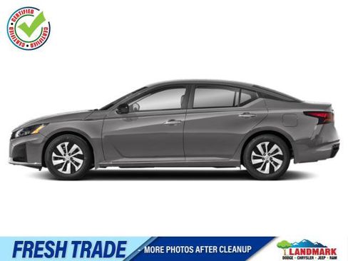 Used 2024 Nissan Altima 2.5 S FWD image 1