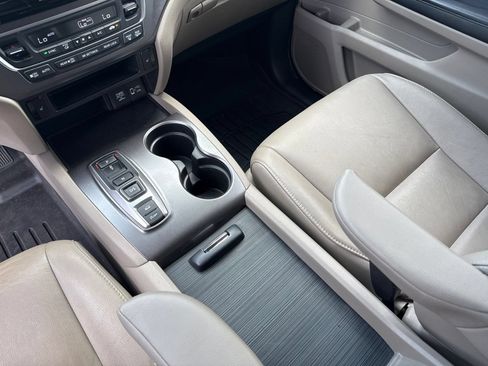 Used 2021 Honda Pilot EX-L image 15