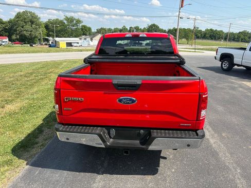 Used 2015 Ford F150 XLT w/ Equipment Group 301A Mid AWD/4WD image 4